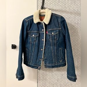 Levi’s Sherpa lined denim jacket. Worn once.